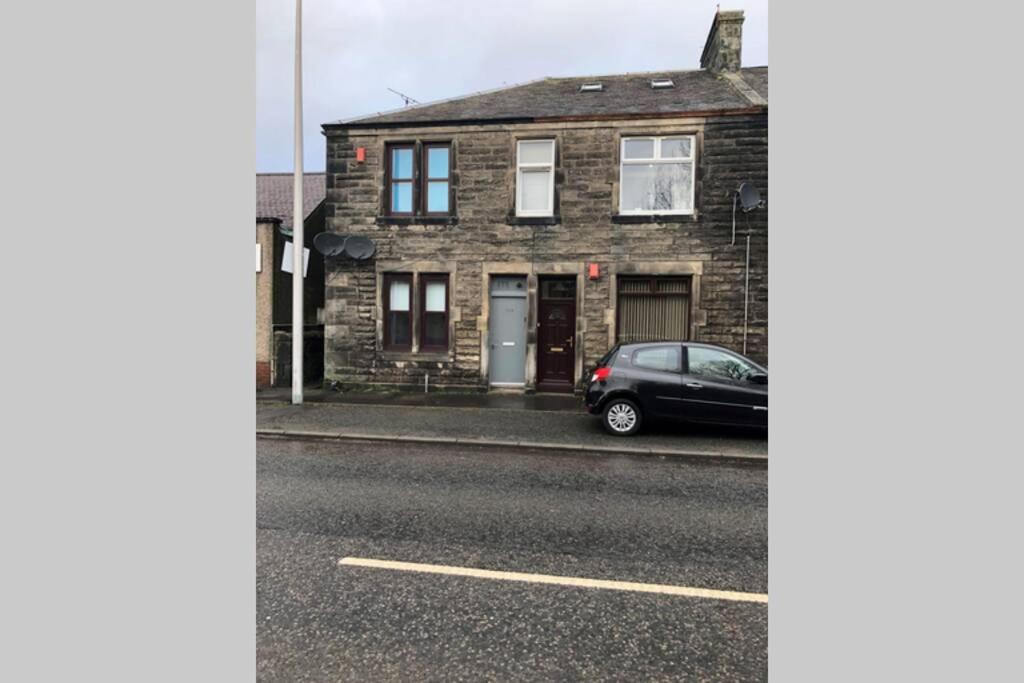 Glenfinnan - Two Bedroom Apartment Dunfermline Esterno foto